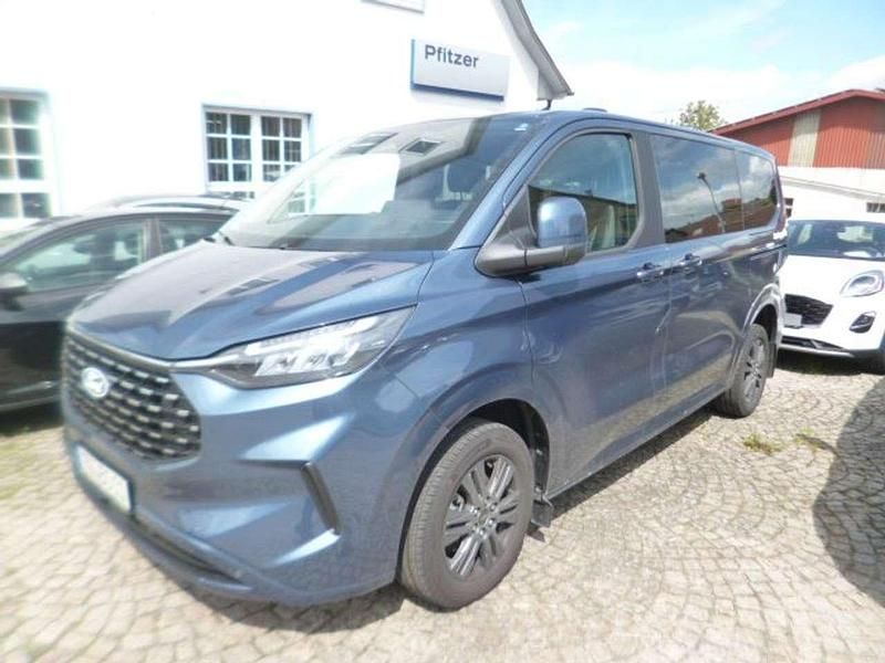 Gebraucht Ford Transit Custom Titanium 170 PS (125 kW) 2024 Blau Kombi