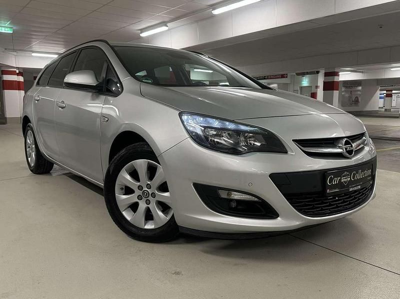 Gebraucht Opel Astra Style 140 PS (102 kW) 2015 Argon silber/ice silver (m2) Kombi
