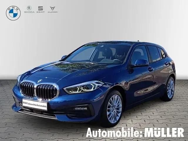 Blau Gebraucht 2022 BMW 120 Advantage Kleinwagen | 27.750 € (Fairer Preis) - Bild 1/4