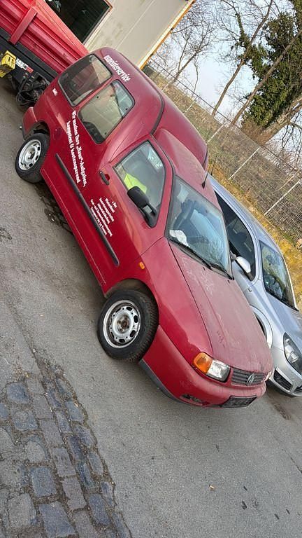 Gebraucht VW Caddy 64 PS (47 kW) 2002 Rot Van / Kleinbus