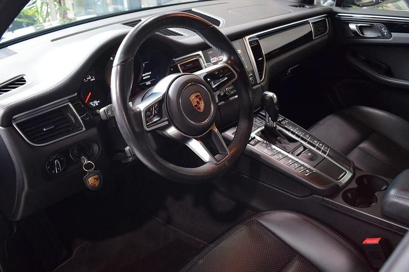 Gebraucht Porsche Macan S 340 PS (250 kW) 2017 Schwarz SUV