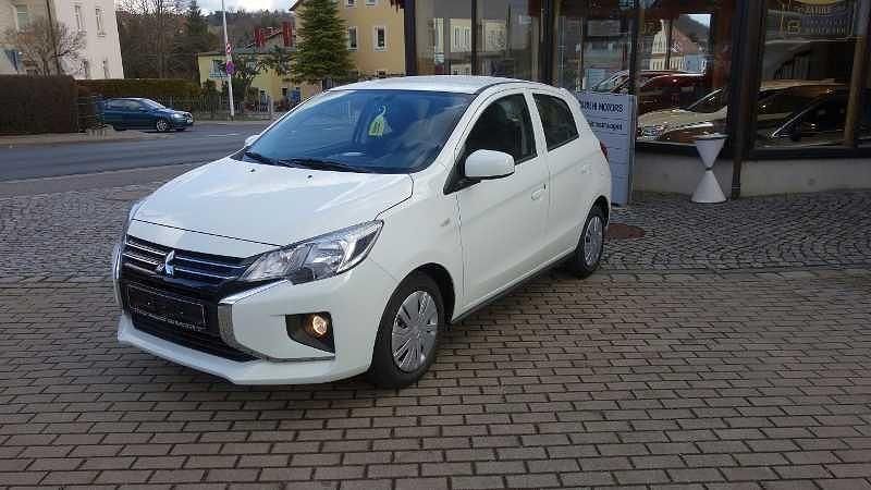 Weiß Neu 2025 Mitsubishi Space Star Select Limousine | 13.690 € - Bild 1/1