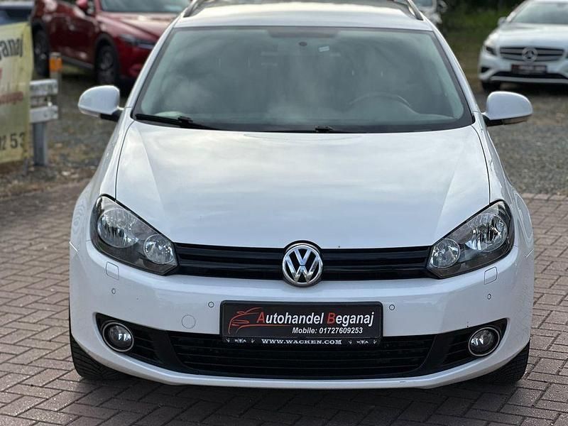 Gebraucht VW Golf VI Trendline 105 PS (77 kW) 2011 Weiß Kleinwagen