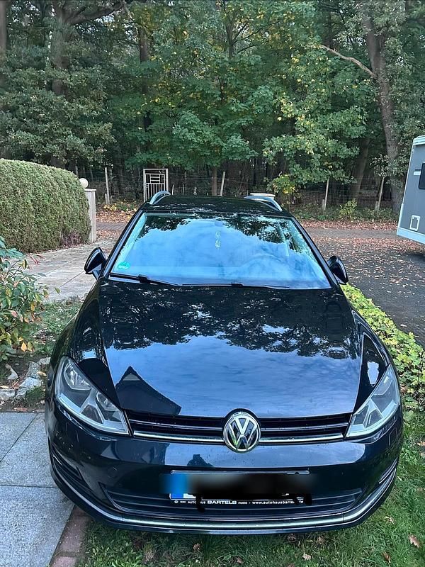 Schwarz Gebraucht 2015 VW Golf VII LOUNGE Kombi | 7.900 € (Guter Preis) - Bild 1/4