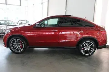 Gebraucht Mercedes GLE63 AMG AMG 585 PS (430 kW) 2018 Rot SUV