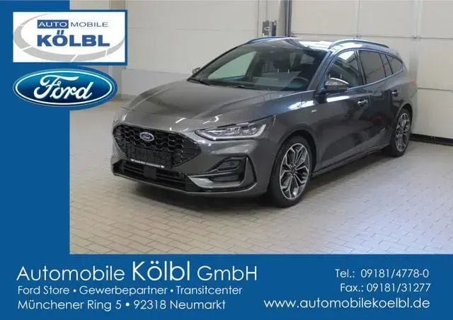 Grau Neu 2024 Ford Focus ST-Line X Limousine | 29.980 € (Fairer Preis) - Bild 1/4