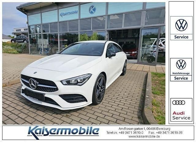 Weiß Gebraucht 2019 Mercedes CLA200 Shooting Brake AMG line Kombi | 24.989 € (Guter Preis) - Bild 1/4