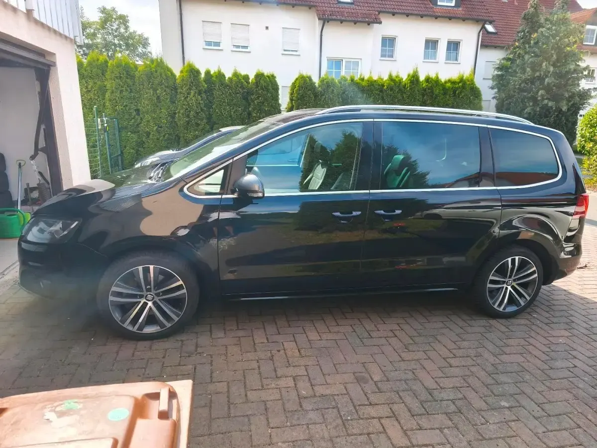 Gebraucht Seat Alhambra FR 184 PS (135 kW) 2017 Schwarz Van / Kleinbus