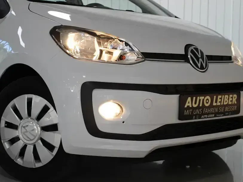 Gebraucht VW up! Move 65 PS (47 kW) 2022 Pure white Kleinwagen