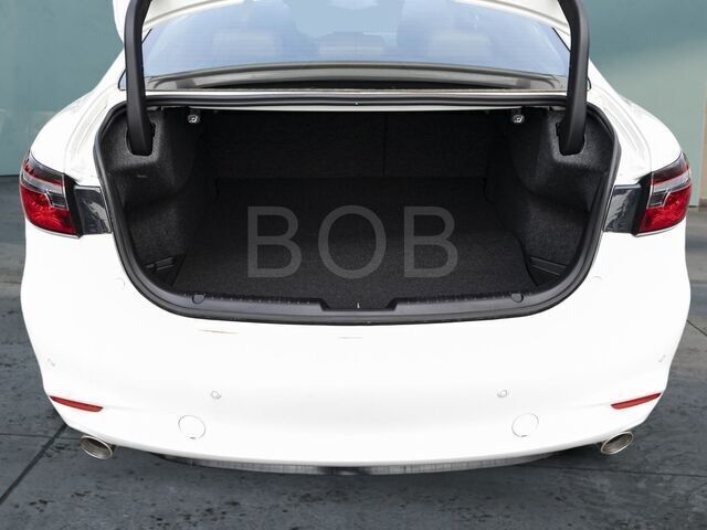 Gebraucht Mazda 6 20th Anniversary 194 PS (142 kW) 2024 Weiß Limousine