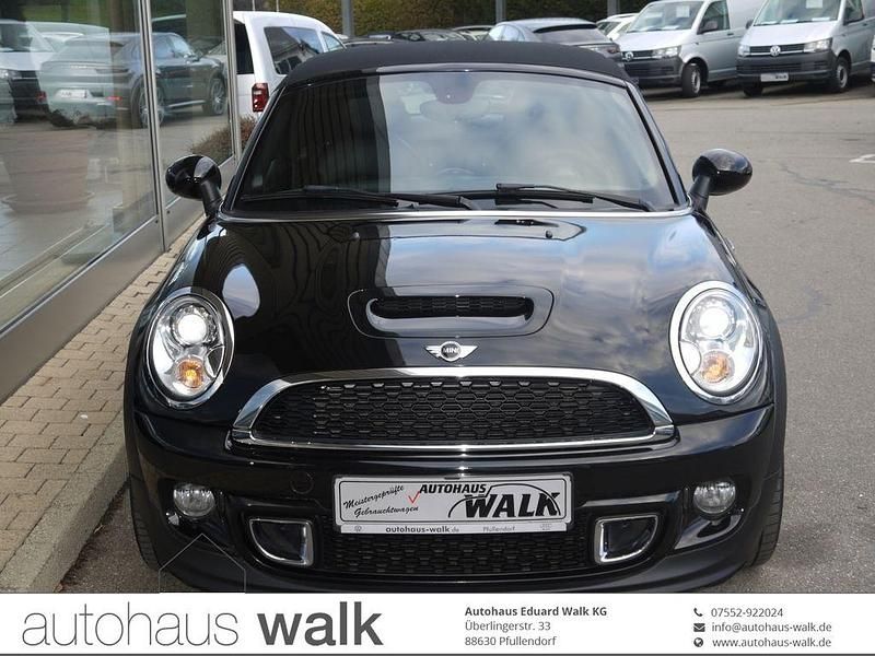Schwarz Gebraucht 2012 Mini Cooper S Cabriolet Cabrio | 12.690 € (Etwas zu teuer) - Bild 1/4