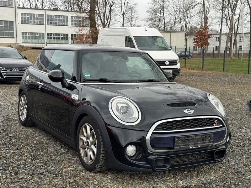 Gebraucht Mini Cooper SD 170 PS (125 kW) 2016 Schwarz Kleinwagen