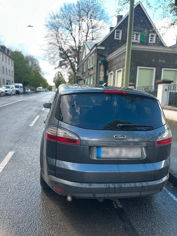 Gebraucht Ford S-MAX S 140 PS (102 kW) 2008 Grau Van / Kleinbus
