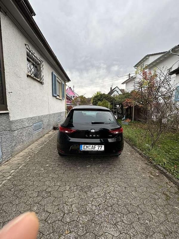 Second-hand Seat Leon ST Style 110 CP (80 kW) 2015 Break