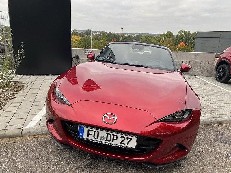 Gebraucht Mazda MX5 Exclusive-Line 132 PS (97 kW) 2025 Soul red crystal m Cabrio