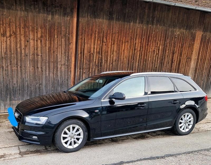 Second-hand Audi A4 S-Line 190 CP (139 kW) 2014 Negru Break