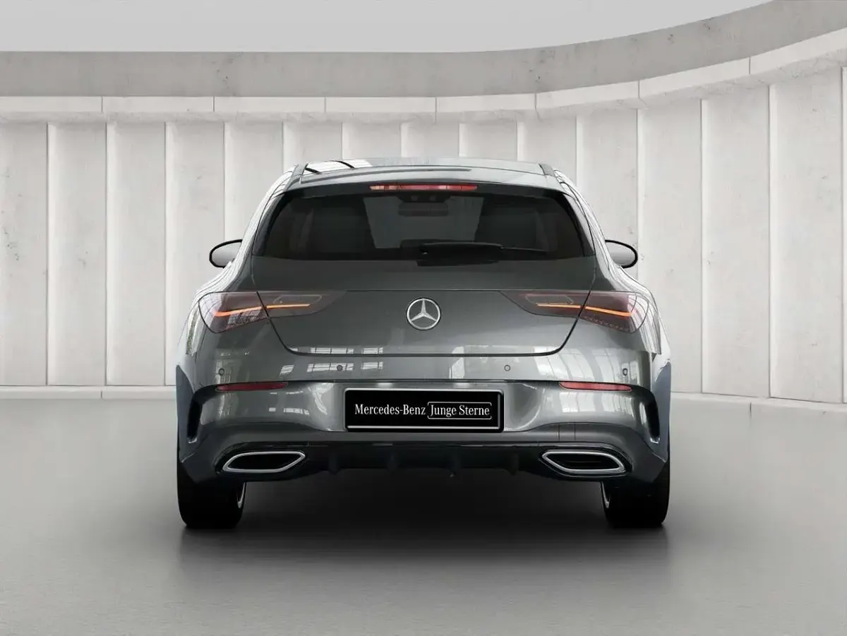 Gebraucht Mercedes CLA200 Premium 163 PS (119 kW) 2025 Lack mountaingrau Kombi