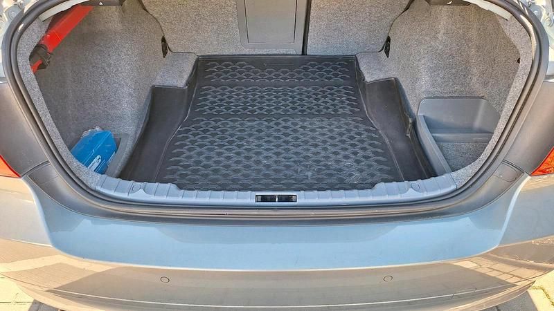 Gebraucht BMW 325 218 PS (160 kW) 2005 Silber Limousine