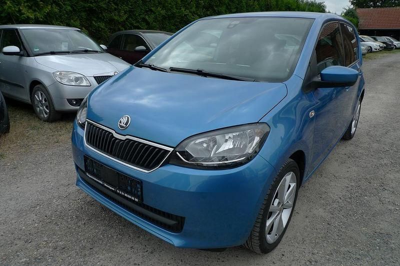 Blau Gebraucht 2017 Skoda Citigo Fun Kleinwagen | 7.770 € (Fairer Preis) - Bild 1/4