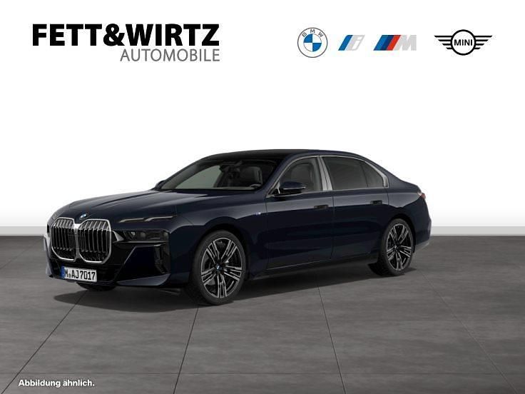 Gebraucht BMW 740 M Sport 299 PS (219 kW) 2025 Carbonschwarz metallic metallic Limousine