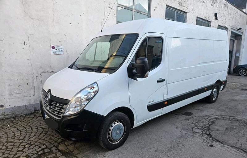 Second-hand Renault Master 125 CP (91 kW) 2015 Alb Van