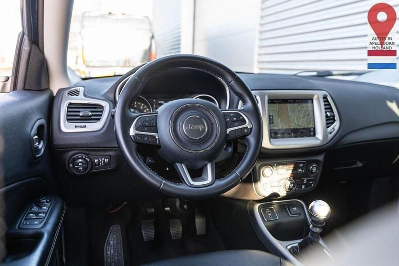 Gebraucht Jeep Compass Longitude 140 PS (102 kW) 2019 Grau SUV