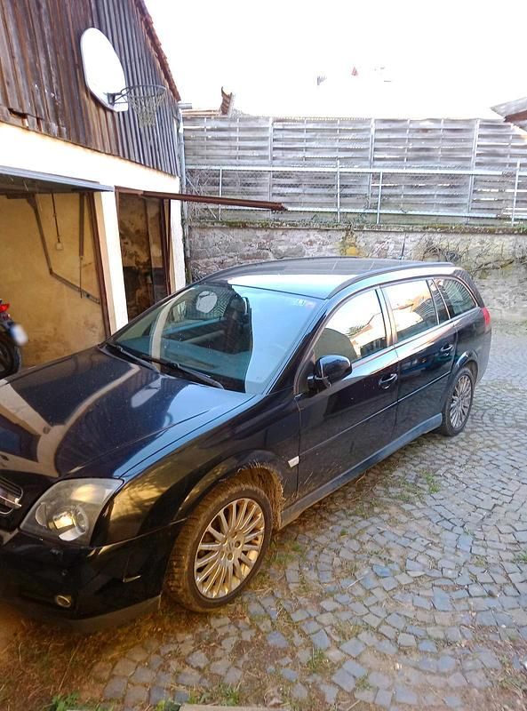 Gebraucht Opel Vectra 150 PS (110 kW) 2005 Schwarz Kombi