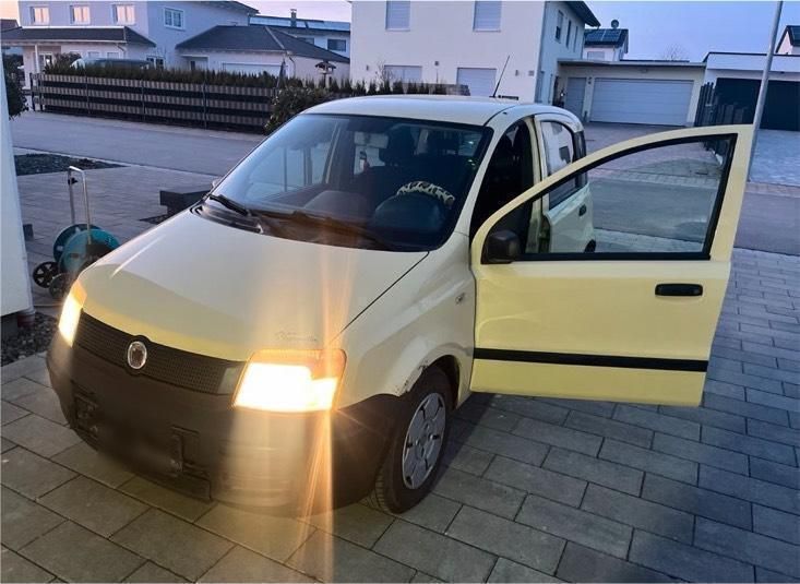 Gelb Gebraucht 2009 Fiat Panda Kleinwagen | 400 € - Bild 1/4
