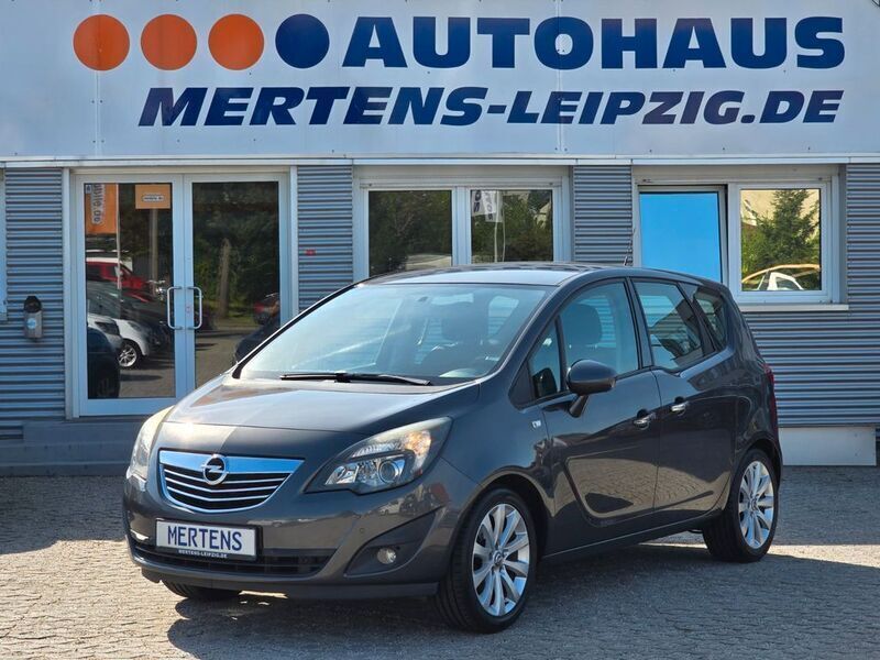 Grau Gebraucht 2011 Opel Meriva Innovation Van / Kleinbus | 5.990 € (Etwas zu teuer) - Bild 1/4