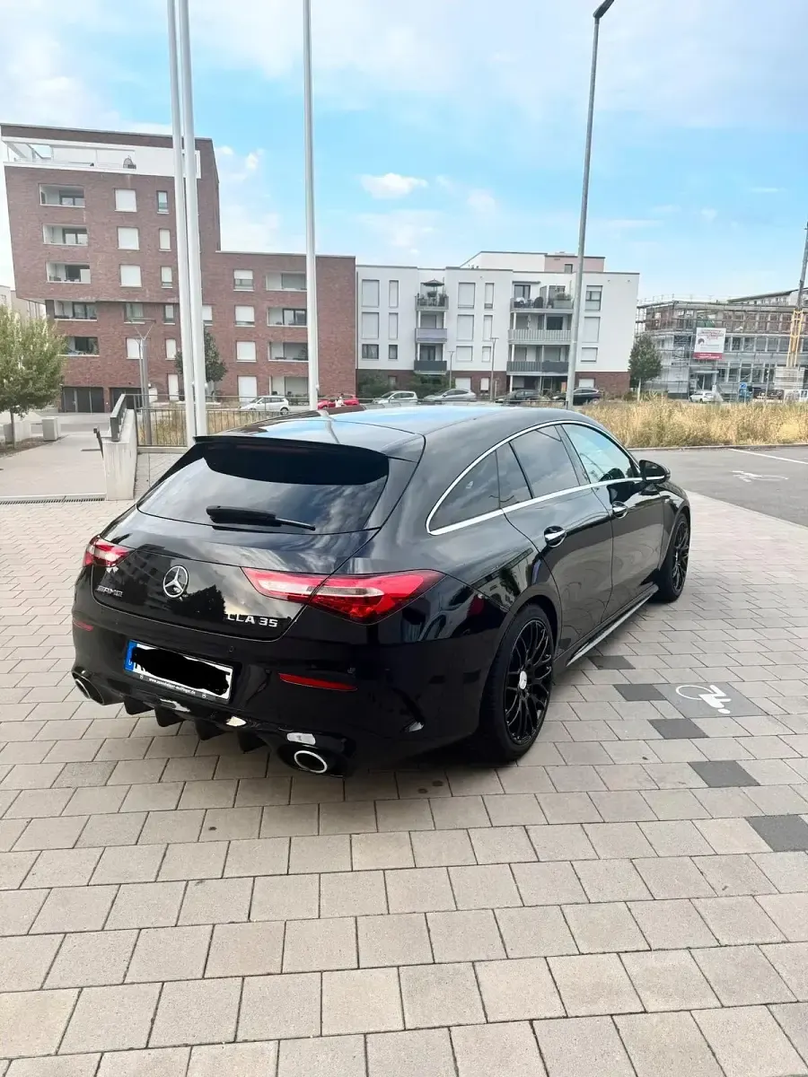 Gebraucht Mercedes CLA35 AMG 306 PS (225 kW) 2020 Schwarz Coupé