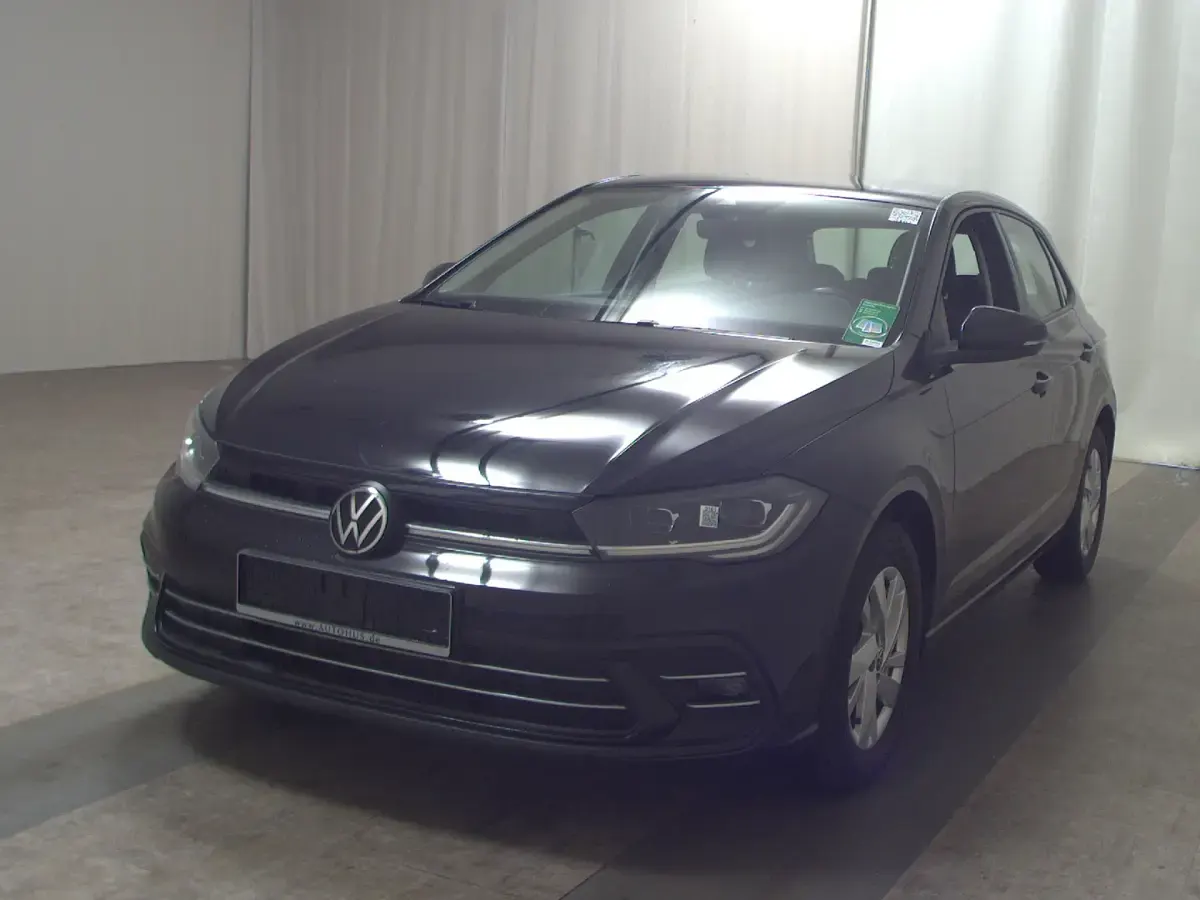 Gebraucht VW Polo IQ Drive 95 PS (69 kW) 2022 Schwarz Kleinwagen