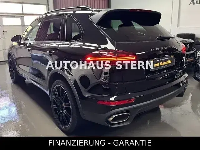 Gebraucht Porsche Cayenne Chrono 262 PS (192 kW) 2015 Schwarz SUV
