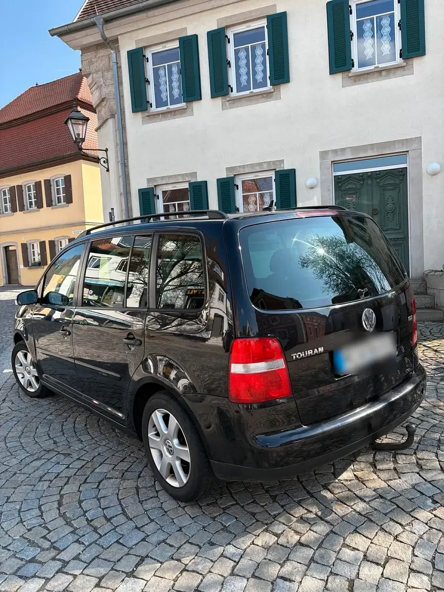 Brugt VW Touran 105 HK (77 kW) 2006 Sort MPV