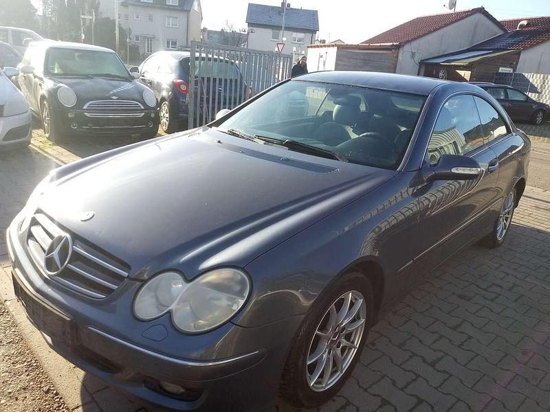 Grau Gebraucht 2006 Mercedes CLK280 Avantgarde Coupé | 4.985 € (Guter Preis) - Bild 1/4