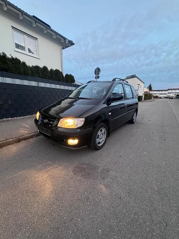 Schwarz Gebraucht 2005 Hyundai Matrix Van / Kleinbus | 1.100 € - Bild 1/4