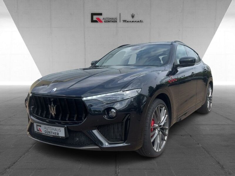 Nero ribelle Gebraucht 2023 Maserati Levante SUV | 109.890 € - Bild 1/4