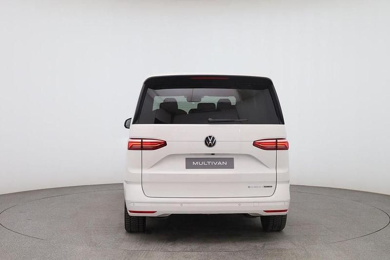 Neu VW Multivan Business 177 PS (130 kW) 2026 Weiß Van