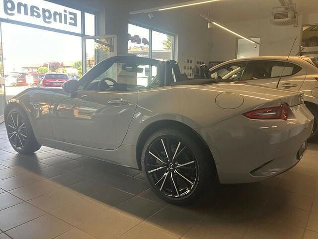 Gebraucht Mazda MX5 Exclusive-Line 184 PS (135 kW) 2022 Andere farbe Cabrio