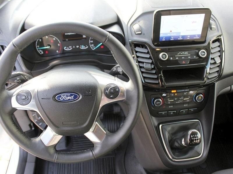 Gebraucht Ford Transit Limited 101 PS (74 kW) 2022 Weiss Van