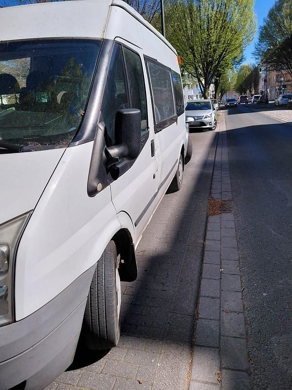 Second-hand Ford Transit 101 CP (74 kW) 2014 Alb Monovolum