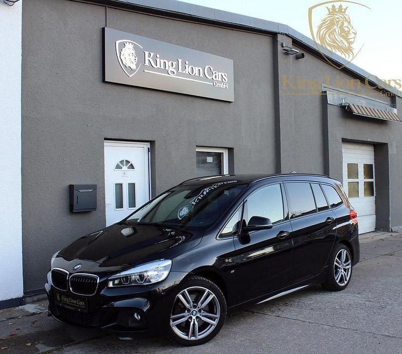 Schwarz Gebraucht 2016 BMW 220 Gran Tourer Performance Van / Kleinbus | 18.880 € (Teuer) - Bild 1/4