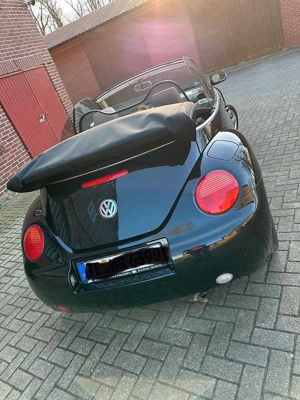 Gebraucht VW New Beetle Highline 116 PS (85 kW) 2005 Schwarz Kleinwagen