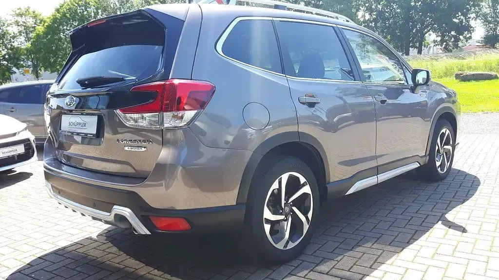 Gebraucht Subaru Forester Platinum 150 PS (110 kW) 2024 Braun SUV