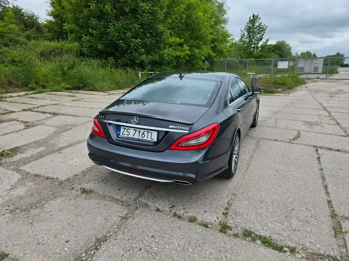 Gebraucht Mercedes CLS350 265 PS (194 kW) 2013 Grau Coupé