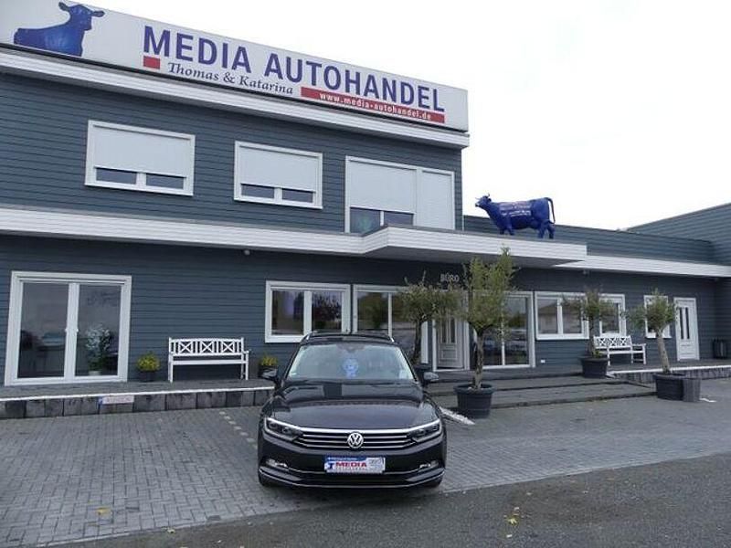 Gebraucht VW Passat Highline 180 PS (132 kW) 2017 Grau Kombi