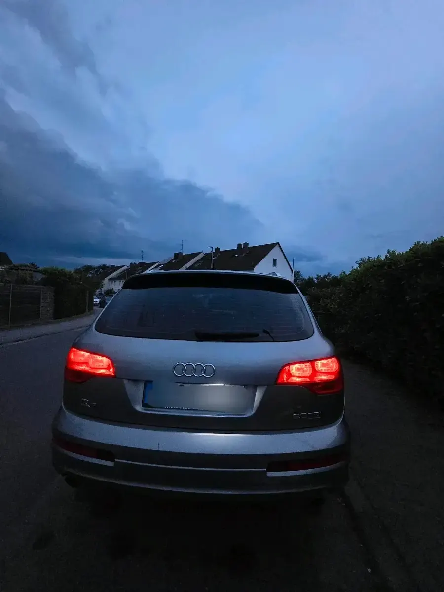 Gebraucht Audi Q7 S-Line 244 PS (179 kW) 2007 Grau SUV