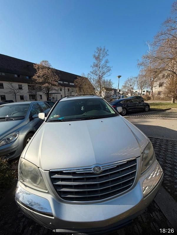 Usata Chrysler Pacifica 258 CV (189 kW) 2007 Grigio SUV