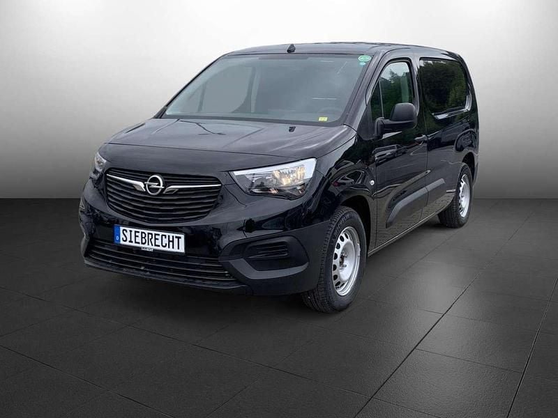 Schwarz Gebraucht 2023 Opel Combo-e Life XL Edition Van / Kleinbus | 20.470 € (Fairer Preis) - Bild 1/4
