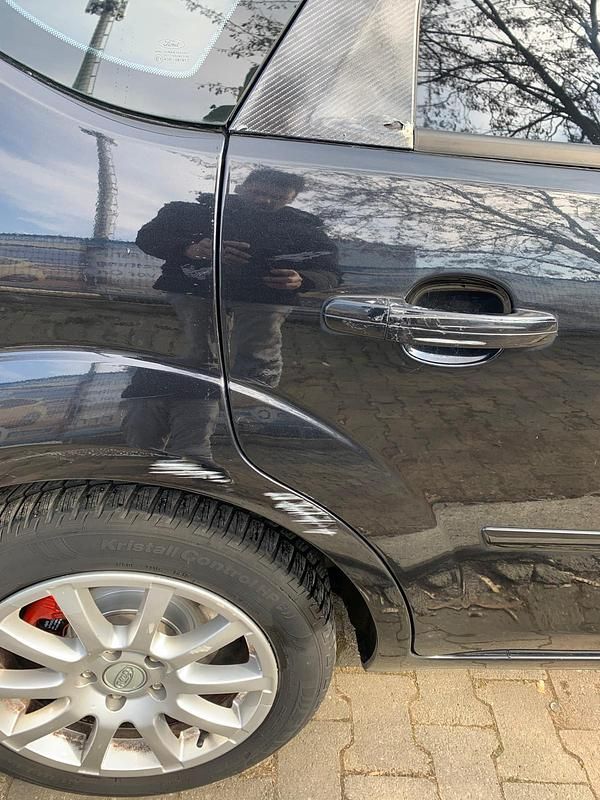 Second-hand Ford Focus Titanium 2007 Negru Hatchback