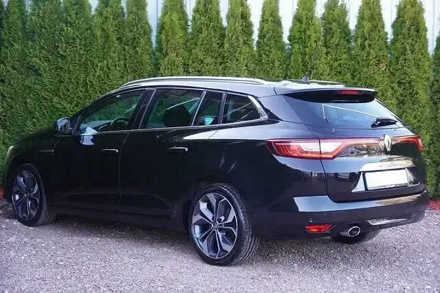 Gebraucht Renault Mégane IV LIMITED 131 PS (96 kW) 2018 Schwarz Limousine